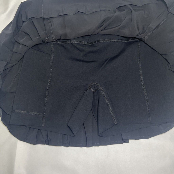SPANX The Get Moving Pleated Black Skort Skirt Women Size Large Booty Boost - Picture 6 of 12